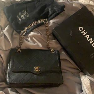 CHANEL CLASSIC DOUBLE FLAP LAMBSKIN BAG